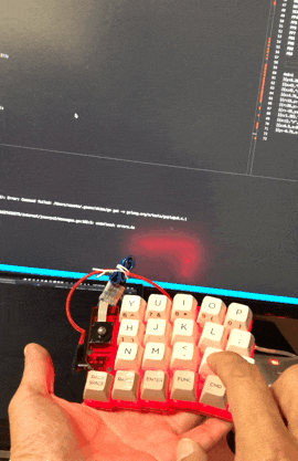 テスト用自作キーボードでトラックボールで上下のスクロールができたところ（GIF）
