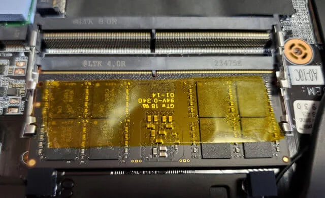 耐熱テープを貼る〜GIGABYTE AI ゲーミング ノートパソコン AORUS 16Xのメモリを換装して32GB→64GBに増設