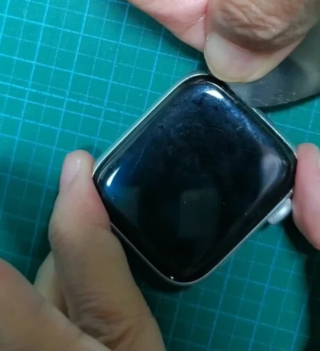 超薄型スパッジャーを差し込む