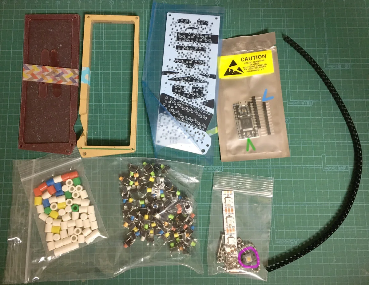 「Blockey」製作キットの中身