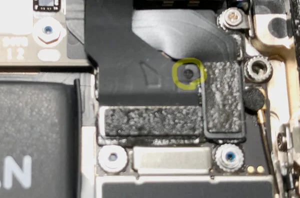 iPhone6sバッテリー交換で元に戻す