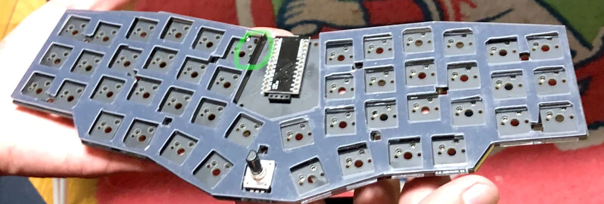 cocot46でシリコンゴムシートの切り出し