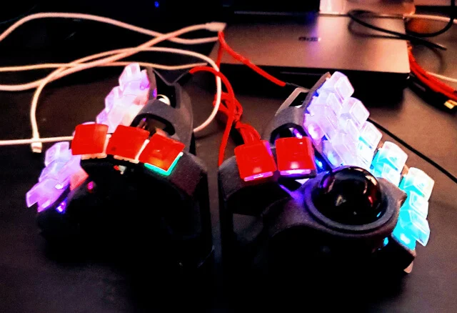 自作キーボード「Charybdis Nano」の」組み立て（Dactyl-Manuform）