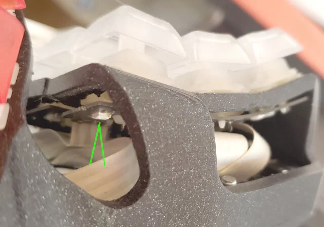 自作キーボード「Charybdis Nano」の組み立て手順〜キースイッチの足は根本まではめたい