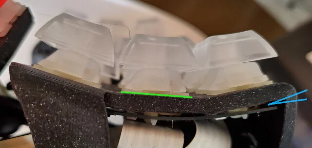 自作キーボード「Charybdis スイッチとケースのすき間はNG