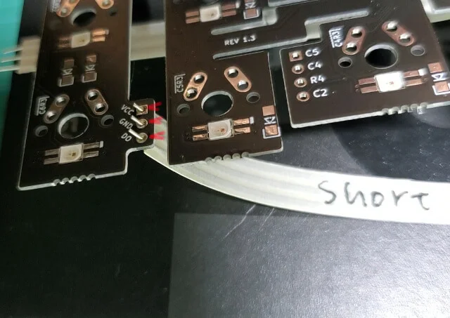 自作キーボード「Charybdis Nano」の組み立て手順〜ボトムコネクター