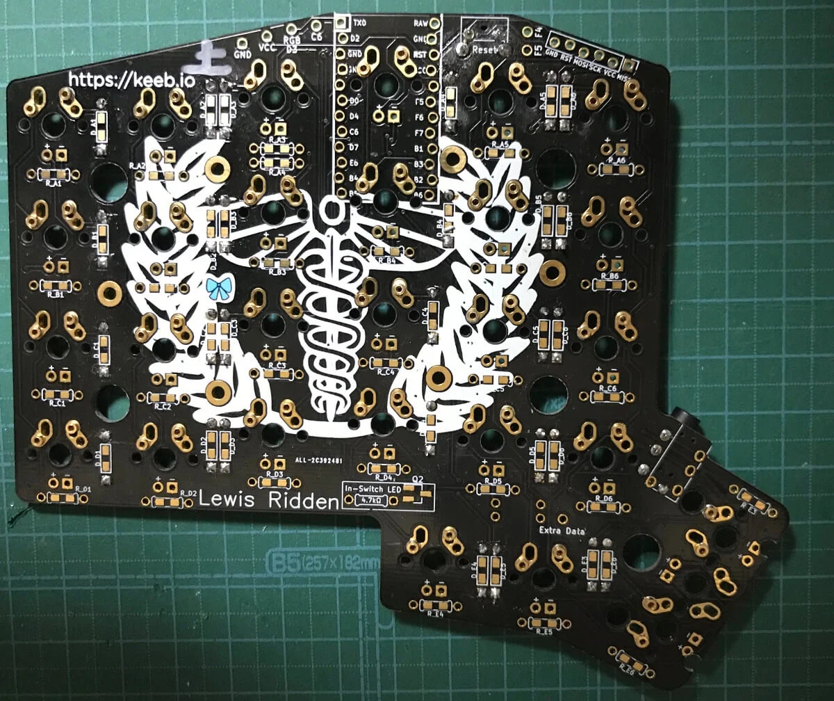 ずれてるベリリウム銅があれば直す