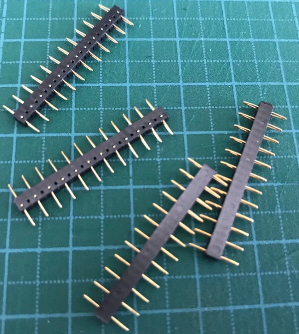 スプリングピンヘッダのコンスルー