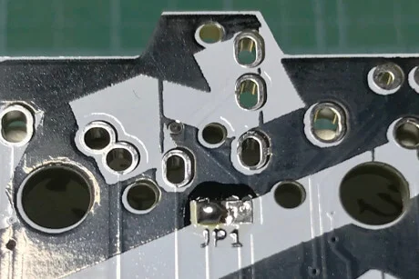 Mint60でジャンパー部分のはんだ付け（1）