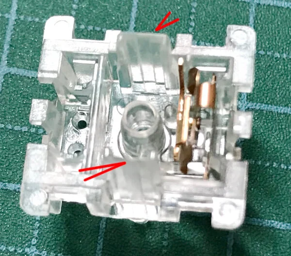 krytoxオイルを塗るところ