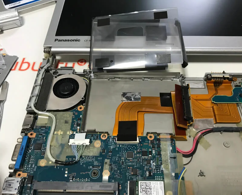 let'snote nx3でHDDを外したところ