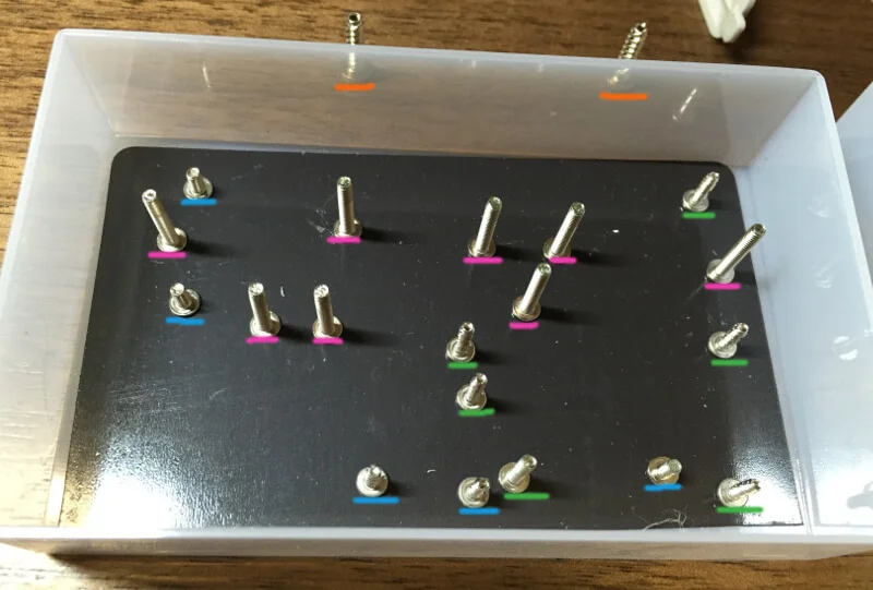 Let'sNote CF-Y7ネジ配置