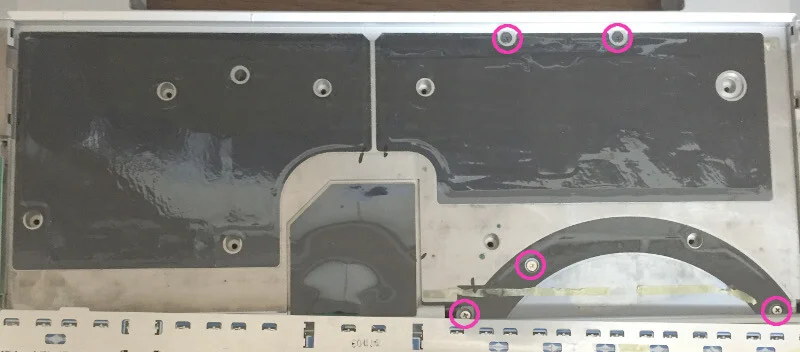Let'sNote CF-Y7キーボード下のネジを外す