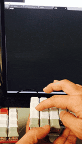 完成したminiaxeで入力するところ