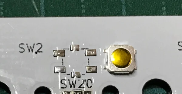 リセットスイッチを乗せるところ