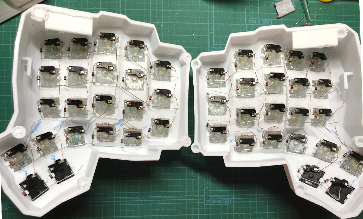 COLとROWを空中配線したところ