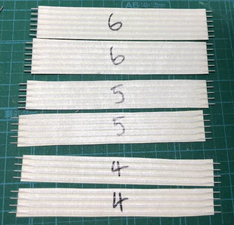 自作キーボード「Charybdis Nano」の組み立て手順〜リボンケーブルをカット