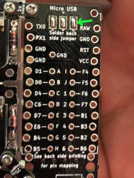 su120ではんだをジャンパしてプロマイクロの表裏を決める