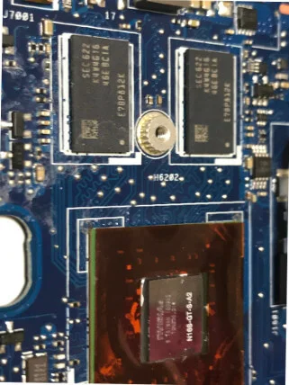 壊れたマザーボード