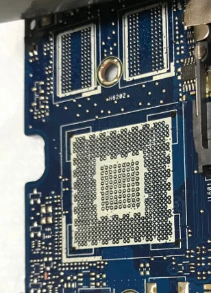 交換用のマザーボード