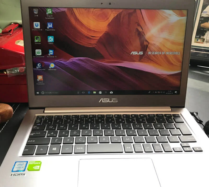 ばらばらパーツから組み立てたUX303Uが起動した